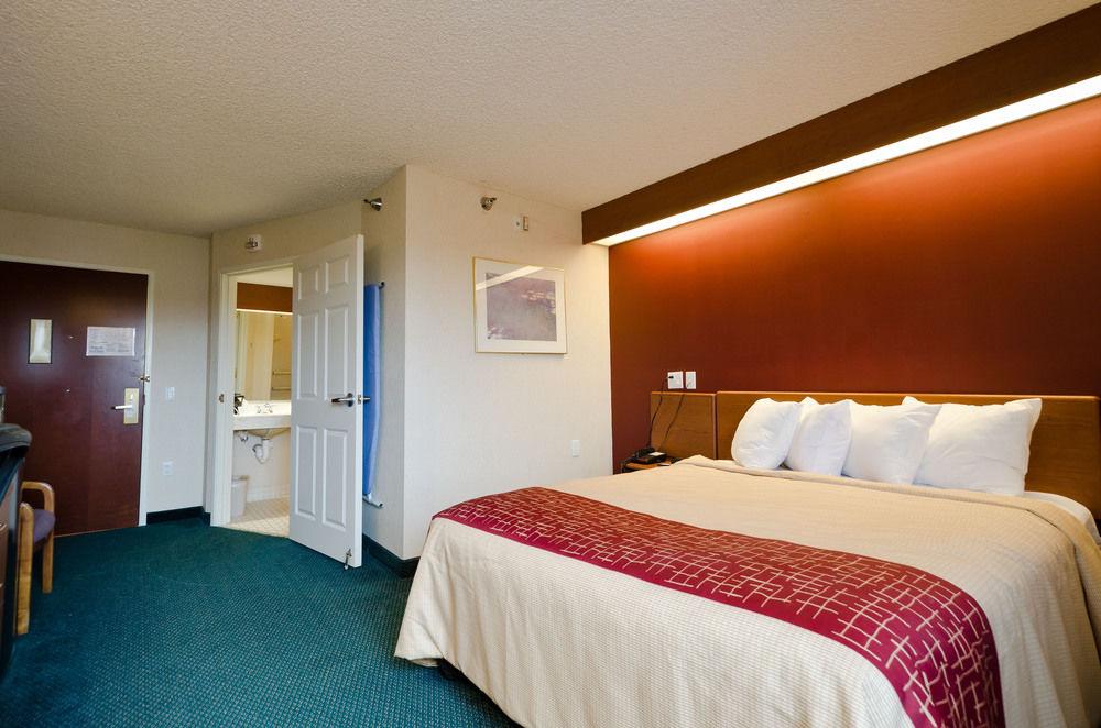 Chesapeake Inn And Suites Lexington Park Patuxent River Naval Air Station California Eksteriør bilde