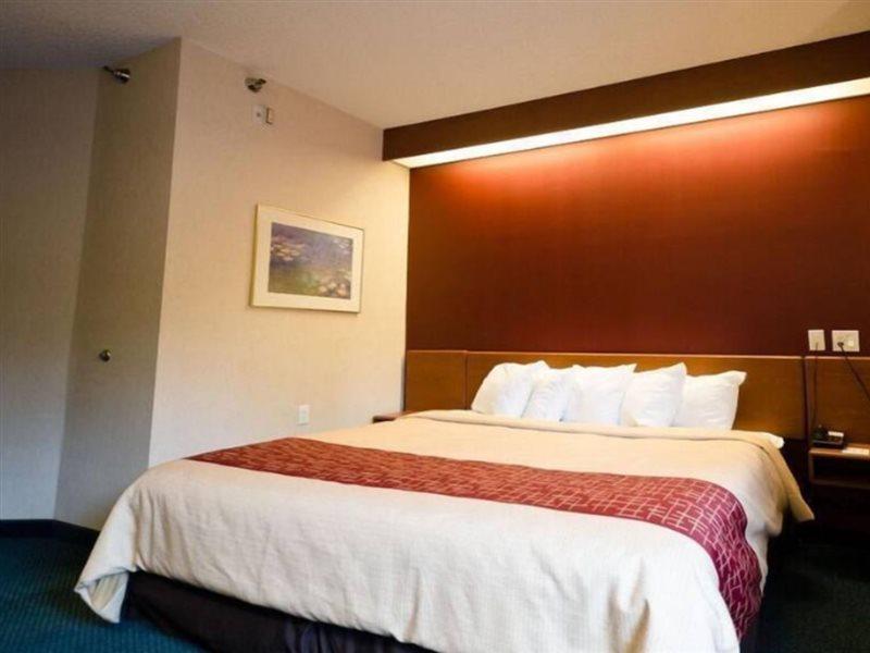 Chesapeake Inn And Suites Lexington Park Patuxent River Naval Air Station California Eksteriør bilde