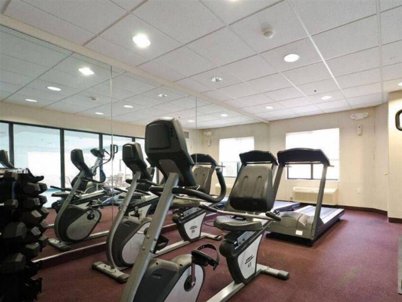 Chesapeake Inn And Suites Lexington Park Patuxent River Naval Air Station California Eksteriør bilde