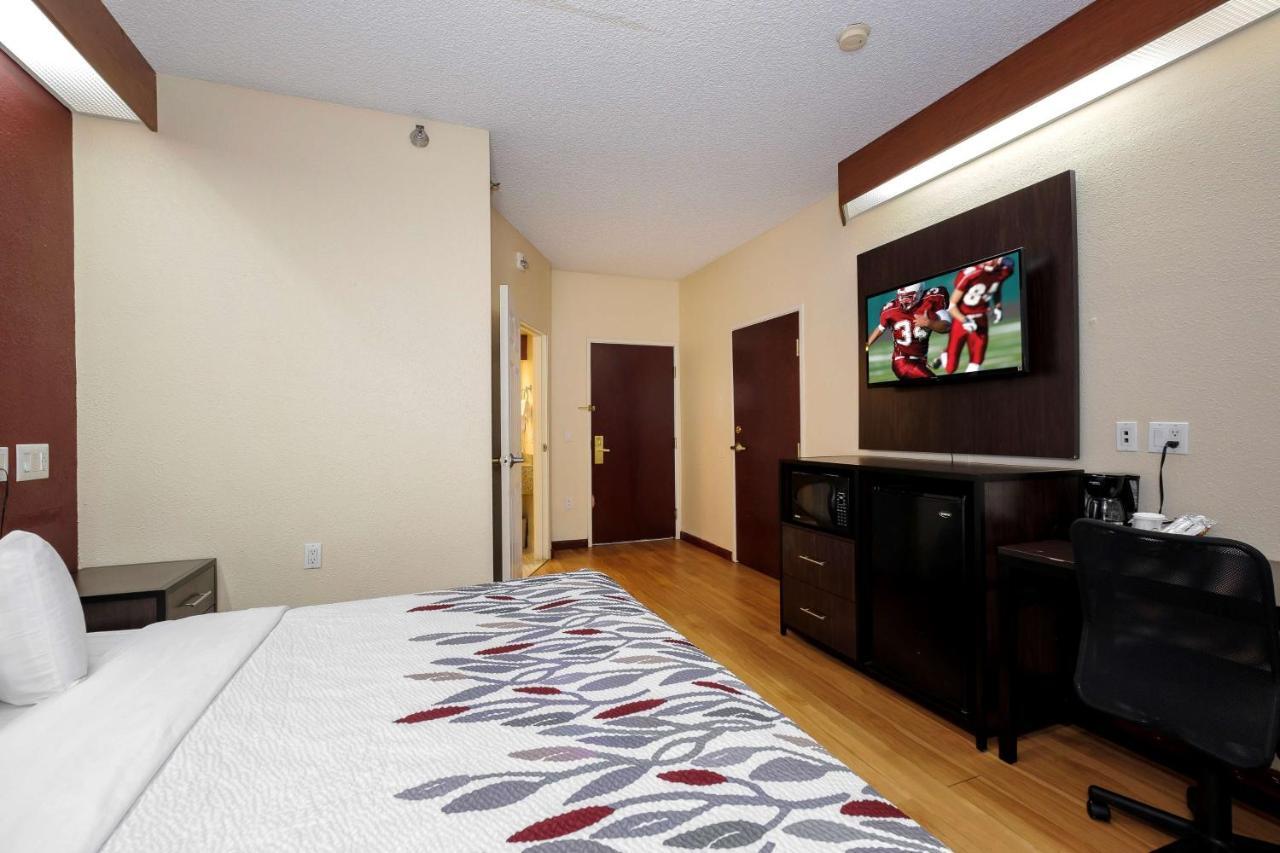 Chesapeake Inn And Suites Lexington Park Patuxent River Naval Air Station California Eksteriør bilde