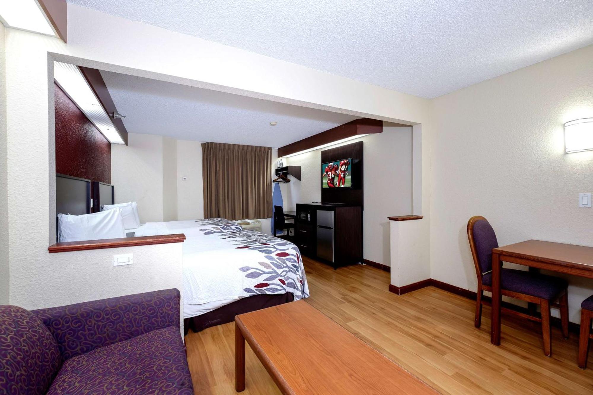 Chesapeake Inn And Suites Lexington Park Patuxent River Naval Air Station California Eksteriør bilde