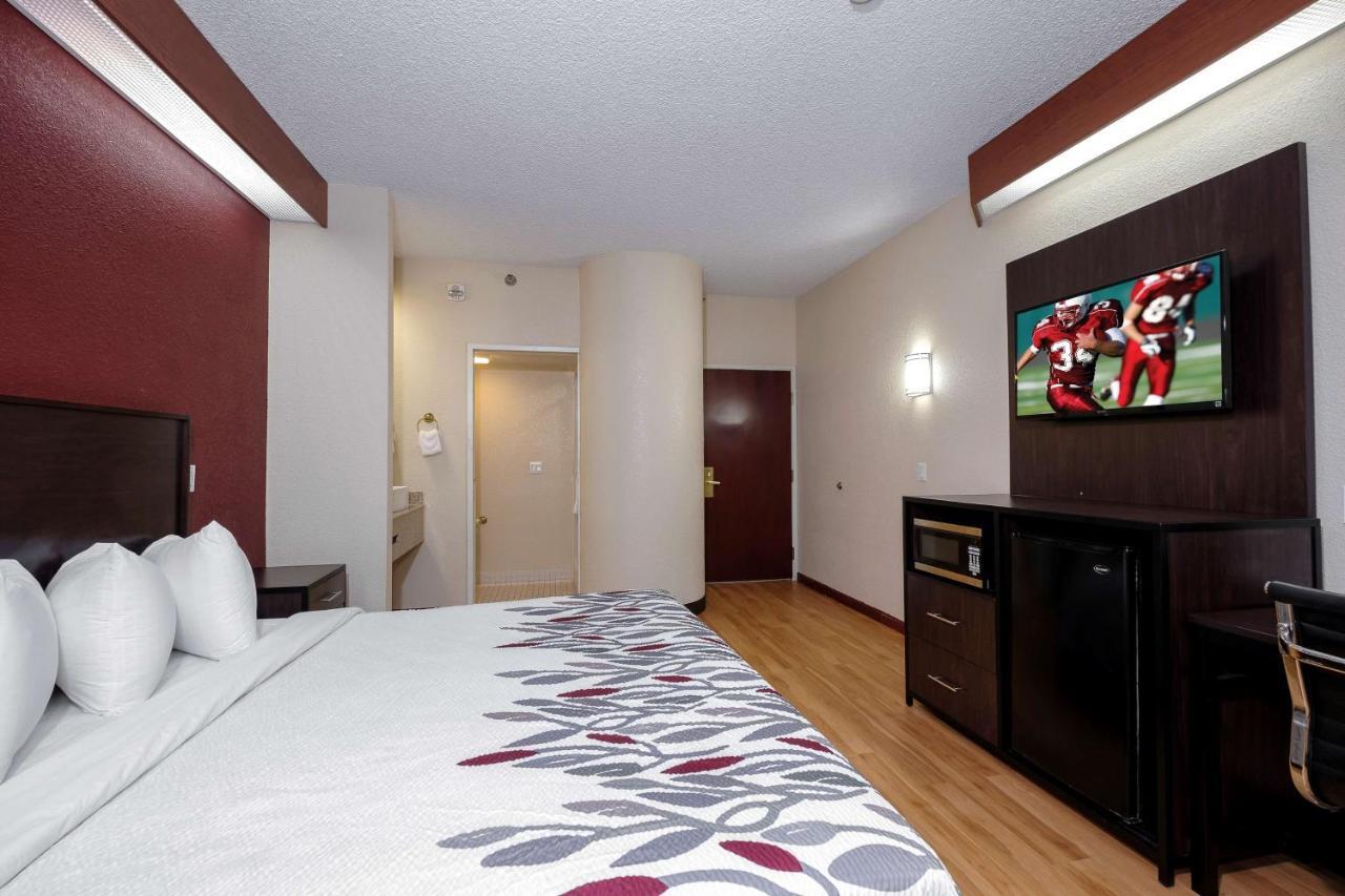 Chesapeake Inn And Suites Lexington Park Patuxent River Naval Air Station California Eksteriør bilde