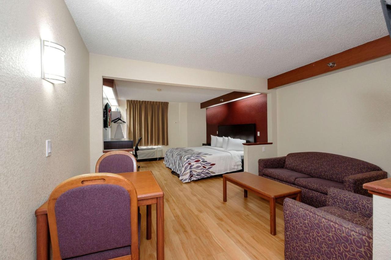 Chesapeake Inn And Suites Lexington Park Patuxent River Naval Air Station California Eksteriør bilde